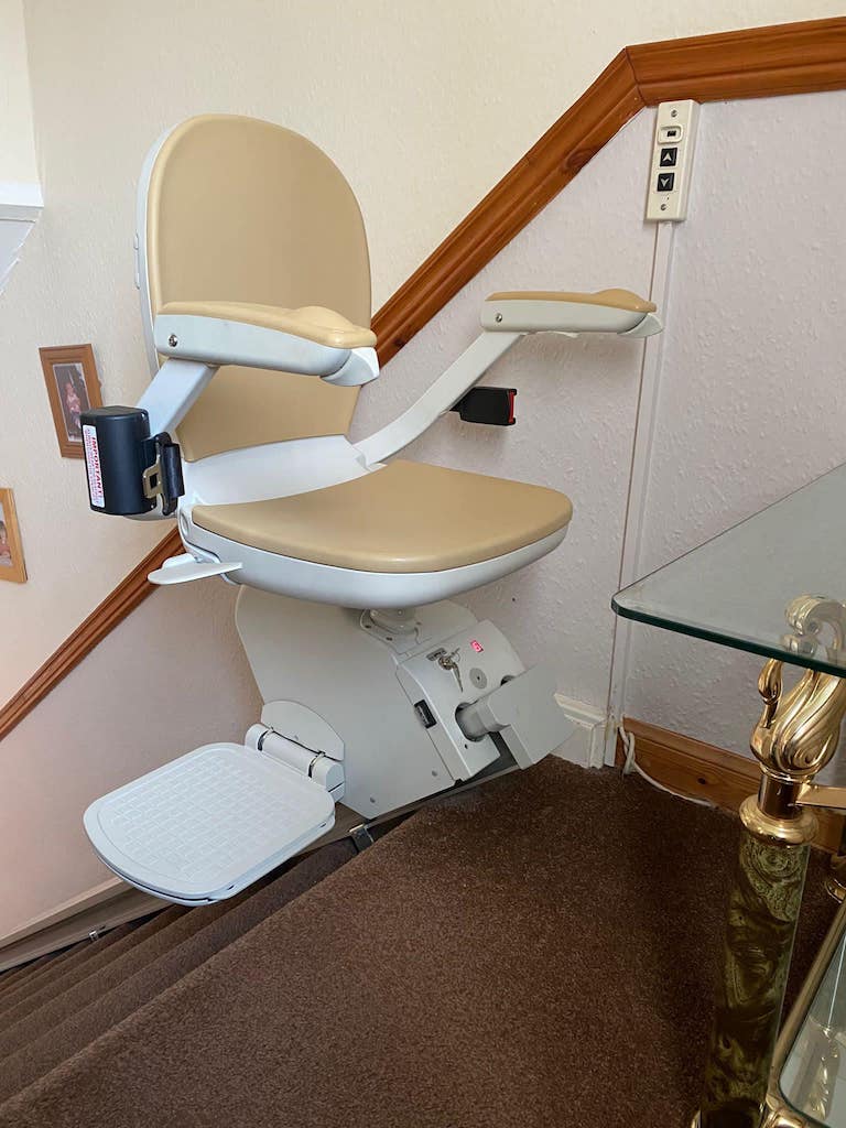 JPS Stairlift Services - Reconditioned Stairlft Experts Aberdeen, Scotland